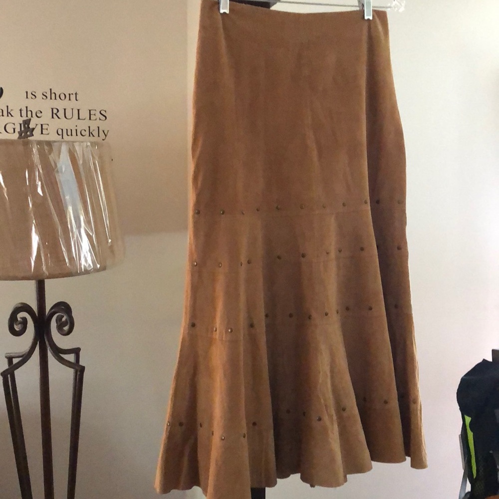 CHICO’S suede skirt